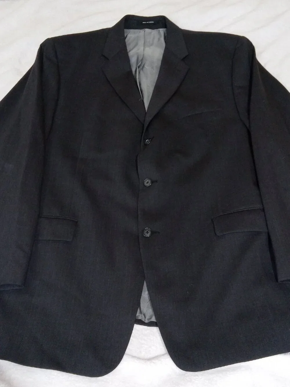 Vintage Calvin Klein 100% Wool Suit 46R 40x32 Black 3 Button Formal Business